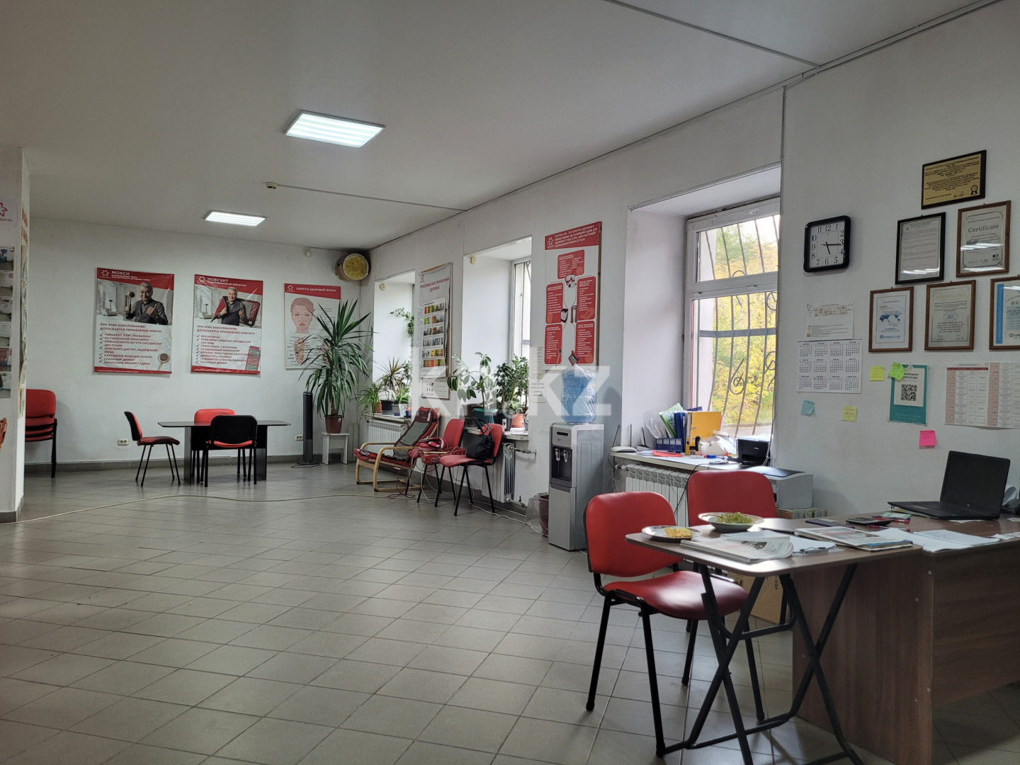 Продажа , 222 м², ул. Абая - Продажа офисных и торговых помещений в Караганде фото 4 из 8