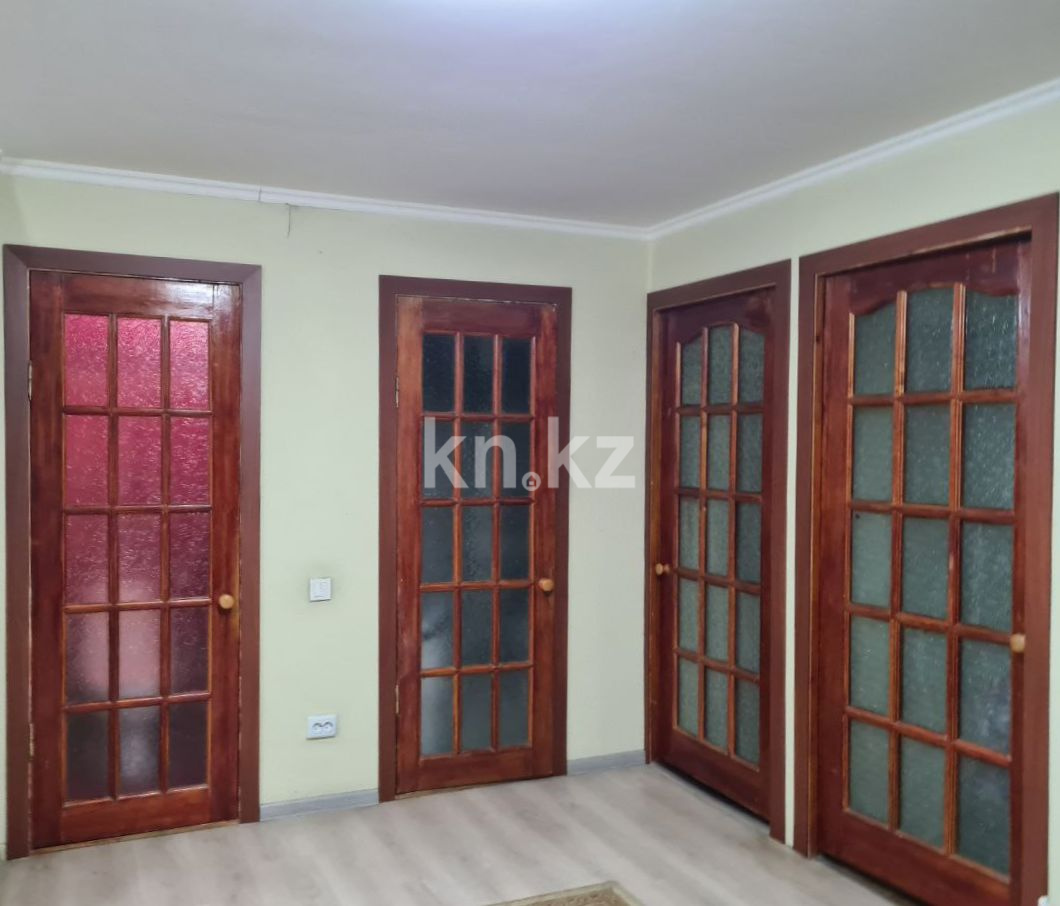 Продажа 3-комнатной квартиры, 63 м², ул. Бажова, дом  339/2 - Продажа и аренда недвижимости в Усть-Каменогорске фото 14 из 25