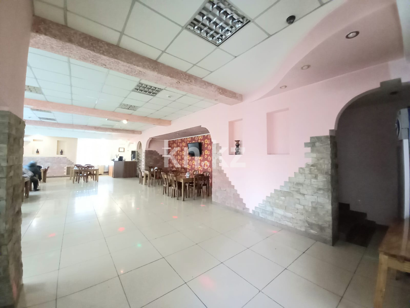 Продажа , 302 м², 6 мкр. - Продажа и аренда недвижимости в Темиртау фото 10 из 11