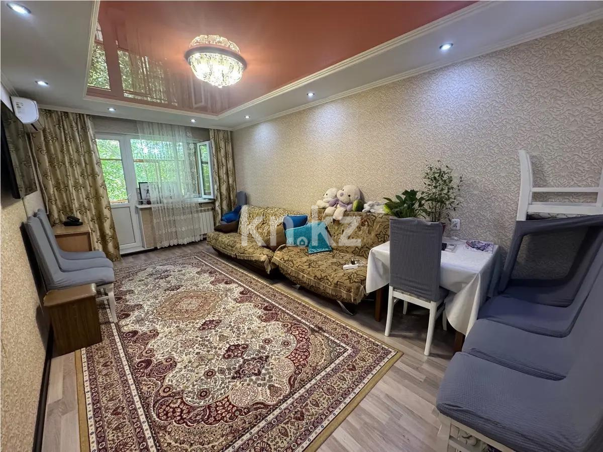 Продажа 2-комнатной квартиры, 43 м², мкр-н 11а, дом  19 - Продажа  двухкомнатных квартир в Караганде фото 1 из 3