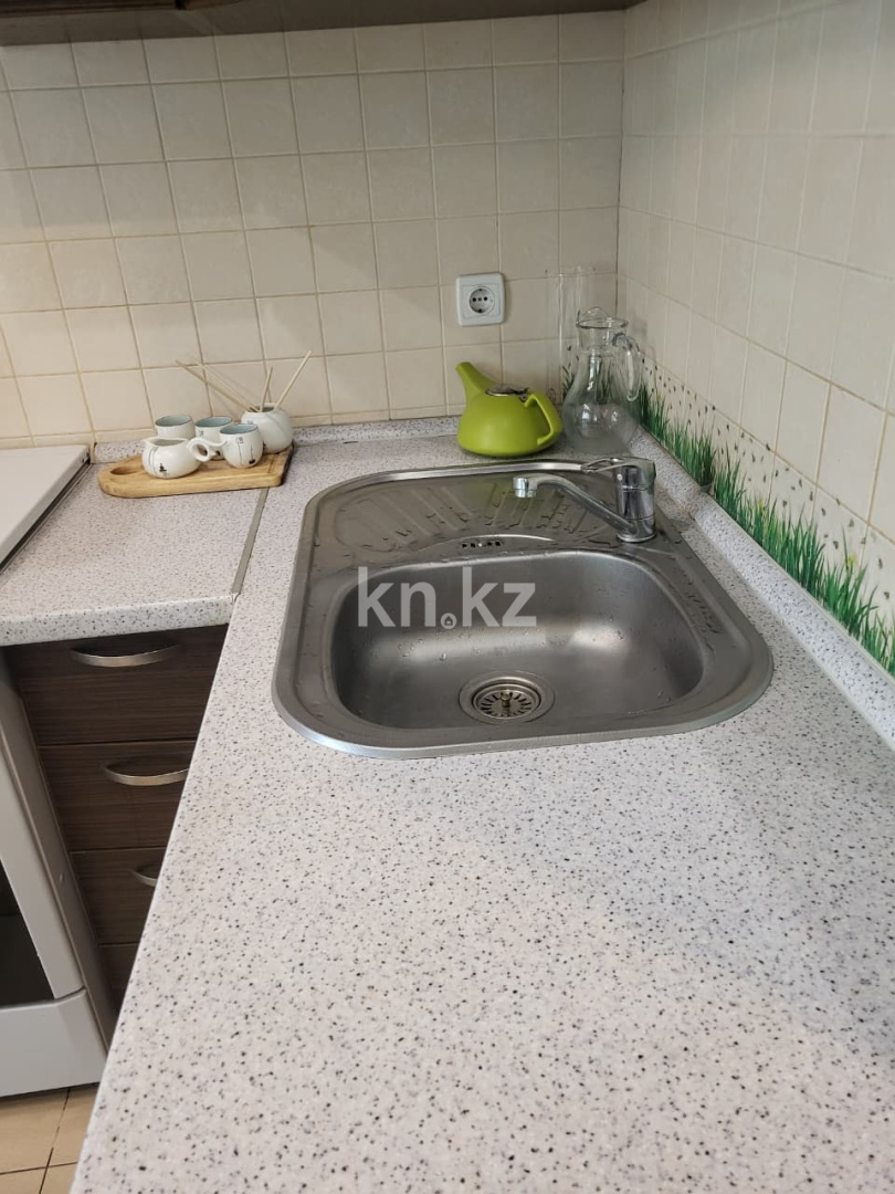 Аренда 2-комнатной квартиры, 50 м², ул. Ходжанова, дом  76 - пр. Аль-Фараби - Аренда квартир помесячно в Алматы с фото фото 16 из 36