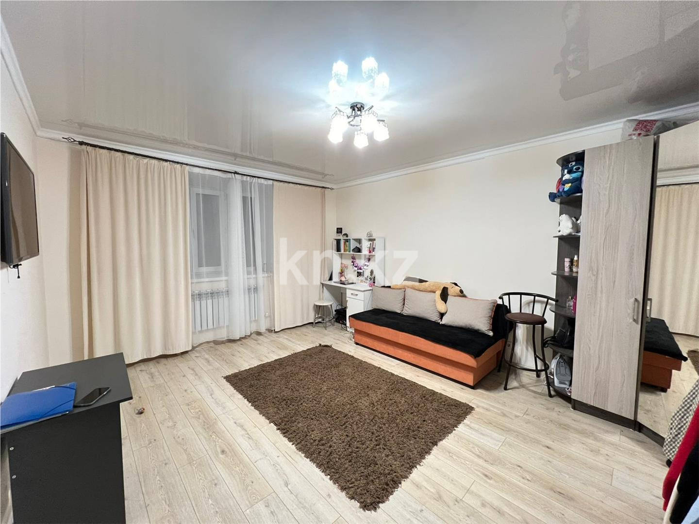 Продажа 1-комнатной квартиры, 38 м², ул. Карбышева, дом  5/9 - Продажа  однокомнатных квартир в Караганде фото 1 из 11