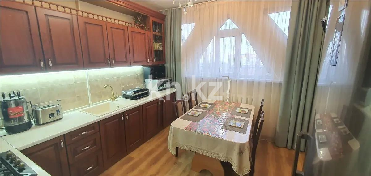 Продажа 3-комнатной квартиры, 76 м², ул. Жарокова, дом  287 в Алматы - фото 5