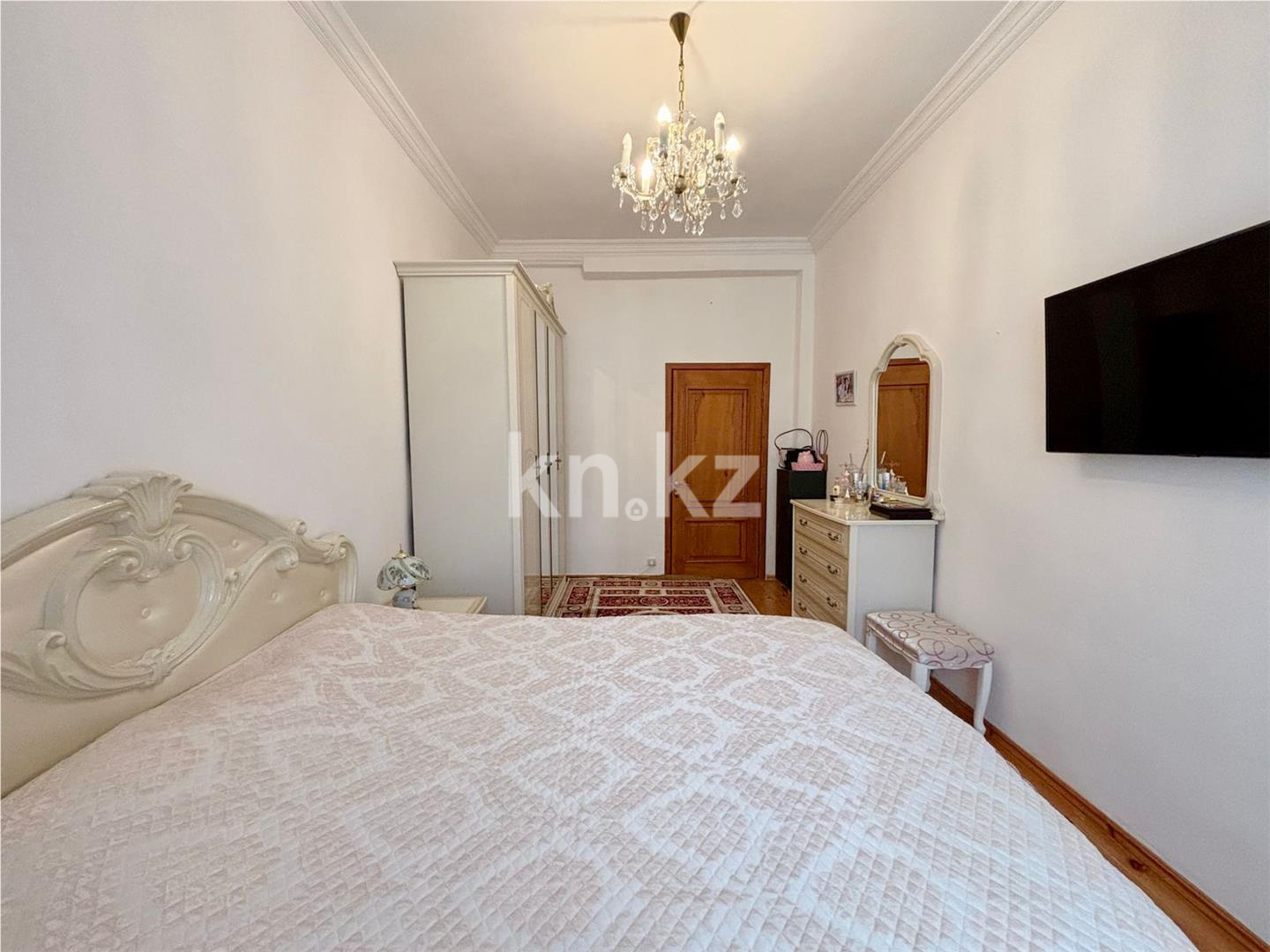 Продажа 3-комнатной квартиры, 84 м², ул. Абая - Продажа  трехкомнатных квартир в Караганде с фото фото 4 из 20