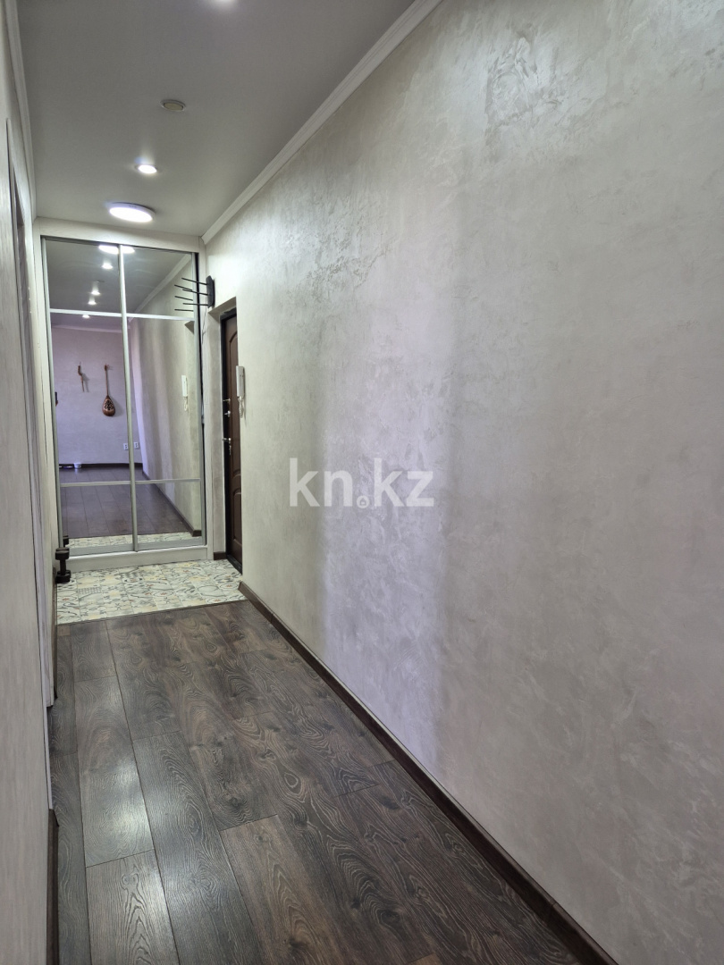 Продажа 2-комнатной квартиры, 50 м², мкр-н Аксай-1, дом  11/9 - ул. Саина в Алматы - фото 8