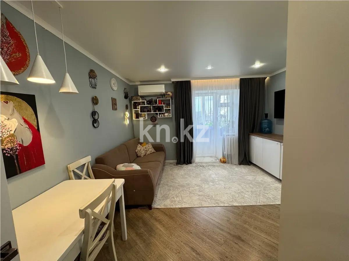 Продажа 3-комнатной квартиры, 72 м², ул. Желтоксан, дом  48/1 - Продажа  трехкомнатных квартир в новостройках Астаны без посредников фото 1 из 9