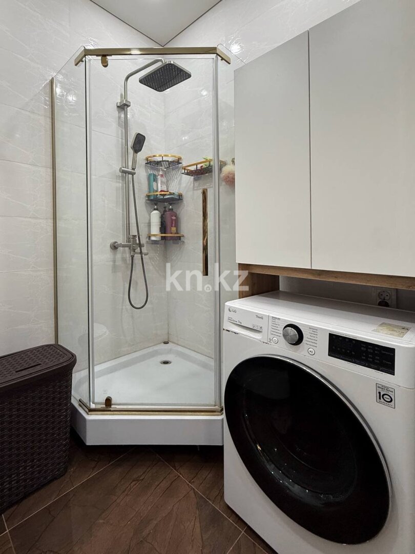 Продажа 3-комнатной квартиры, 67 м² в Алматы - фото 14