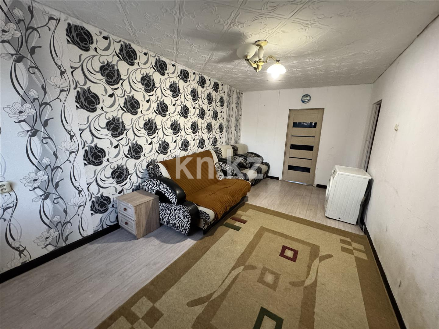 Продажа 2-комнатной квартиры, 46 м², ул. Рыскулова - Продажа  двухкомнатных квартир в Караганде фото 2 из 11