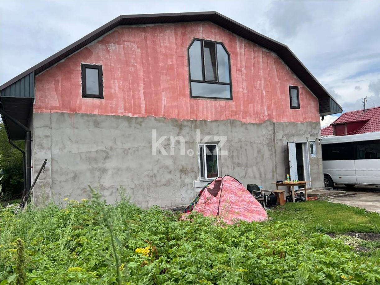 Продажа 5-комнатного дома, 180 м², ул. Гоголя - Продажа домов, коттеджей в Караганде с фото фото 29 из 33