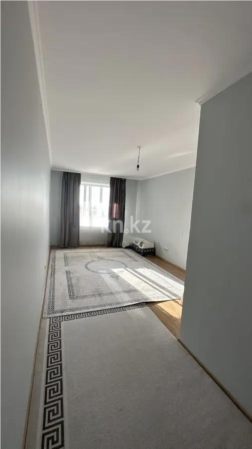 Продажа 3-комнатной квартиры, 180 м² - Продажа трехкомнатных квартир в р-не Сарыарка Астаны - страница 3 фото 1 из 8