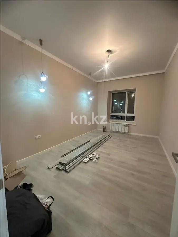 Продажа 3-комнатной квартиры, 85 м², 137 учетный квартал, дом  349 в Караганде - фото 3