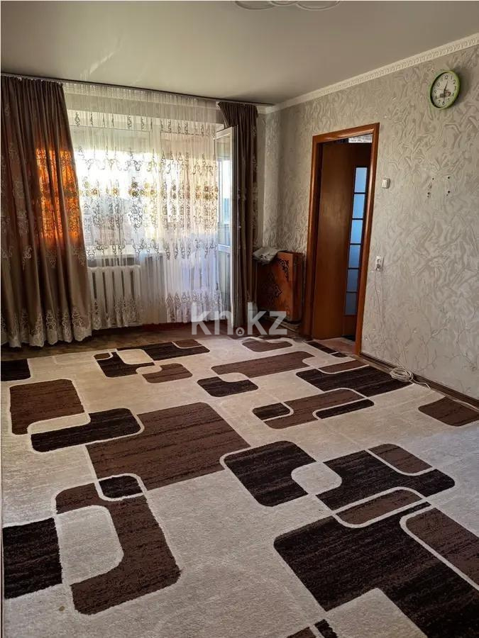 Продажа 3-комнатной квартиры, 48 м², мкр-н 16, дом  2 - Продажа квартир в Караганде без посредников с фото фото 1 из 6