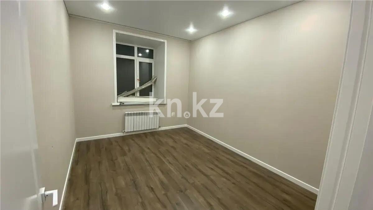 Продажа 3-комнатной квартиры, 90 м² в Караганде