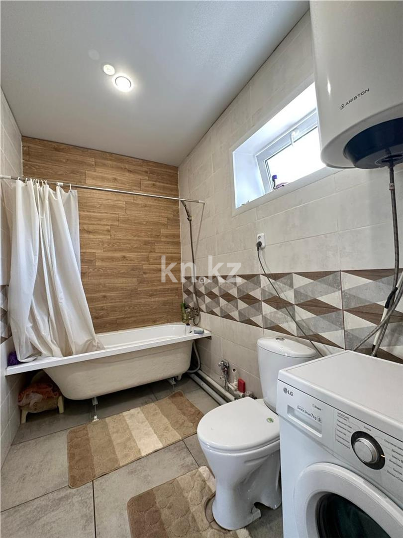 Продажа 3-комнатного дома, 73 м², ул. Долинская - Продажа домов, коттеджей в Караганде фото 14 из 23