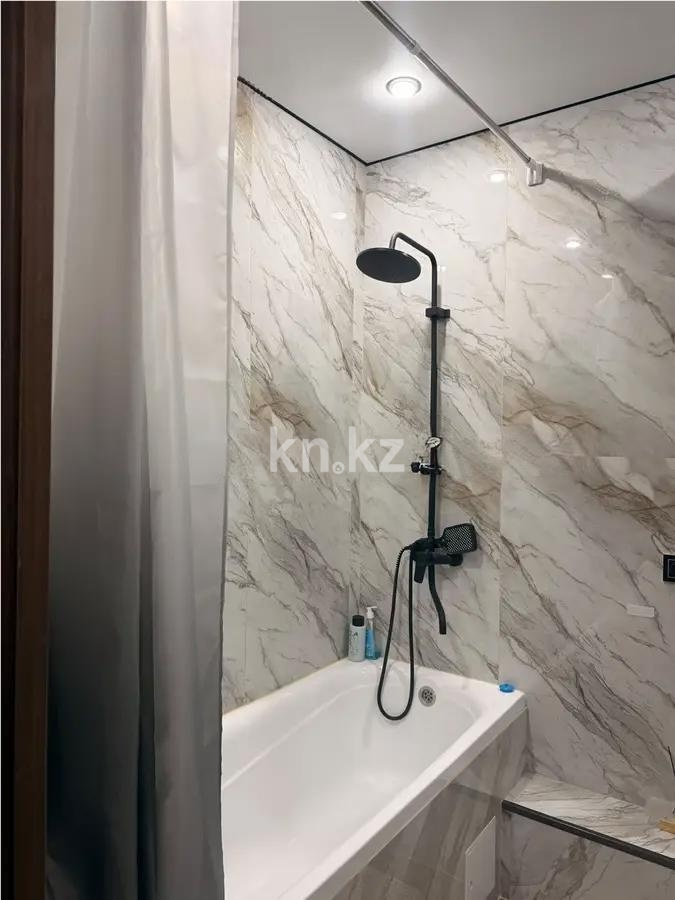 Продажа 2-комнатной квартиры, 66.7 м² в Алматы - фото 4