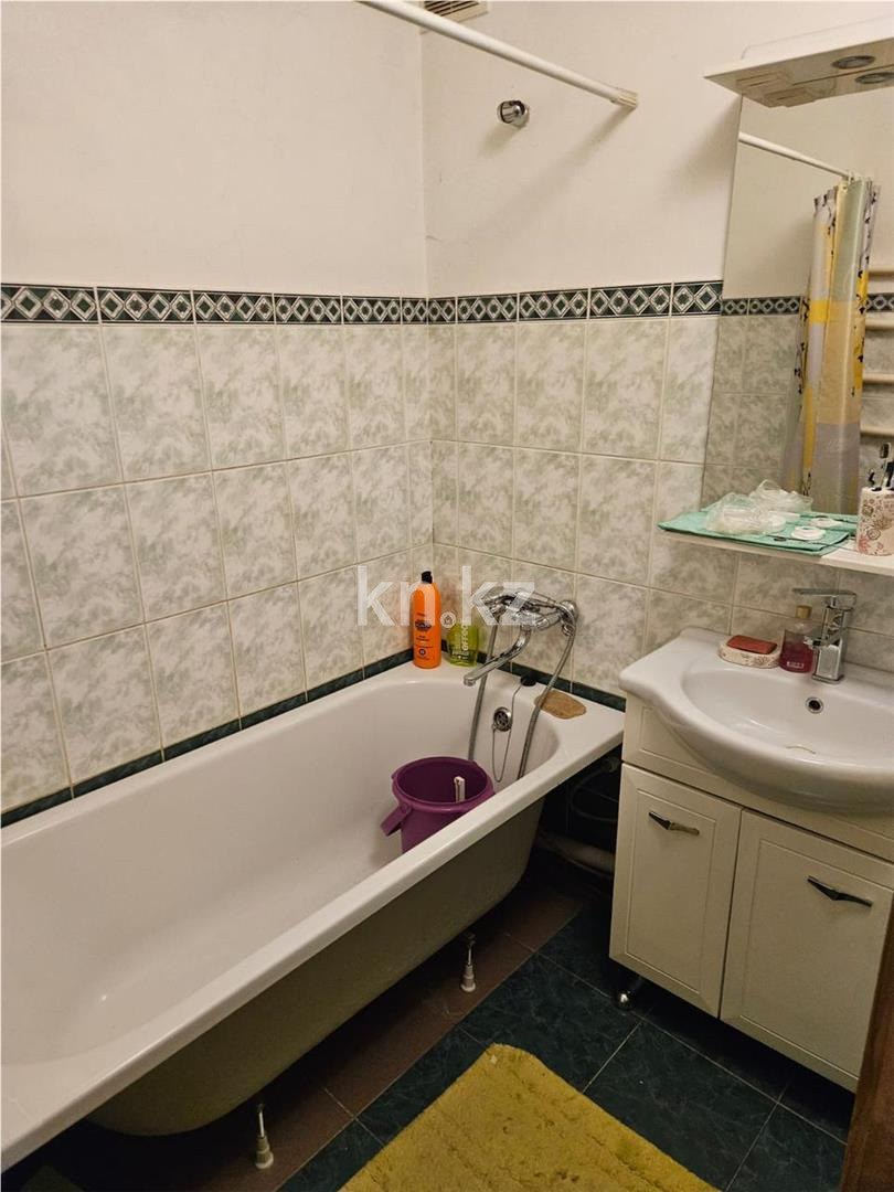 Продажа 2-комнатной квартиры, 47 м², ул. Ермекова в Караганде - фото 7