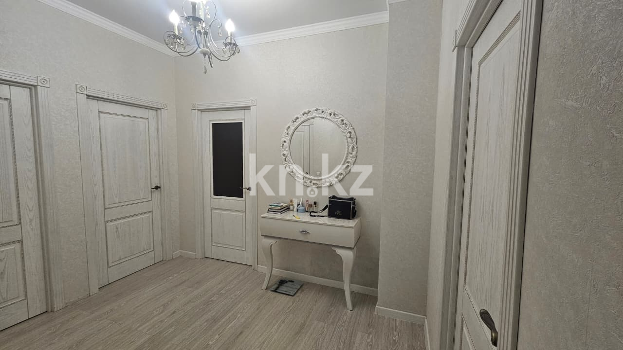 Продажа 3-комнатной квартиры, 86 м², ул. Храпатого в Астане