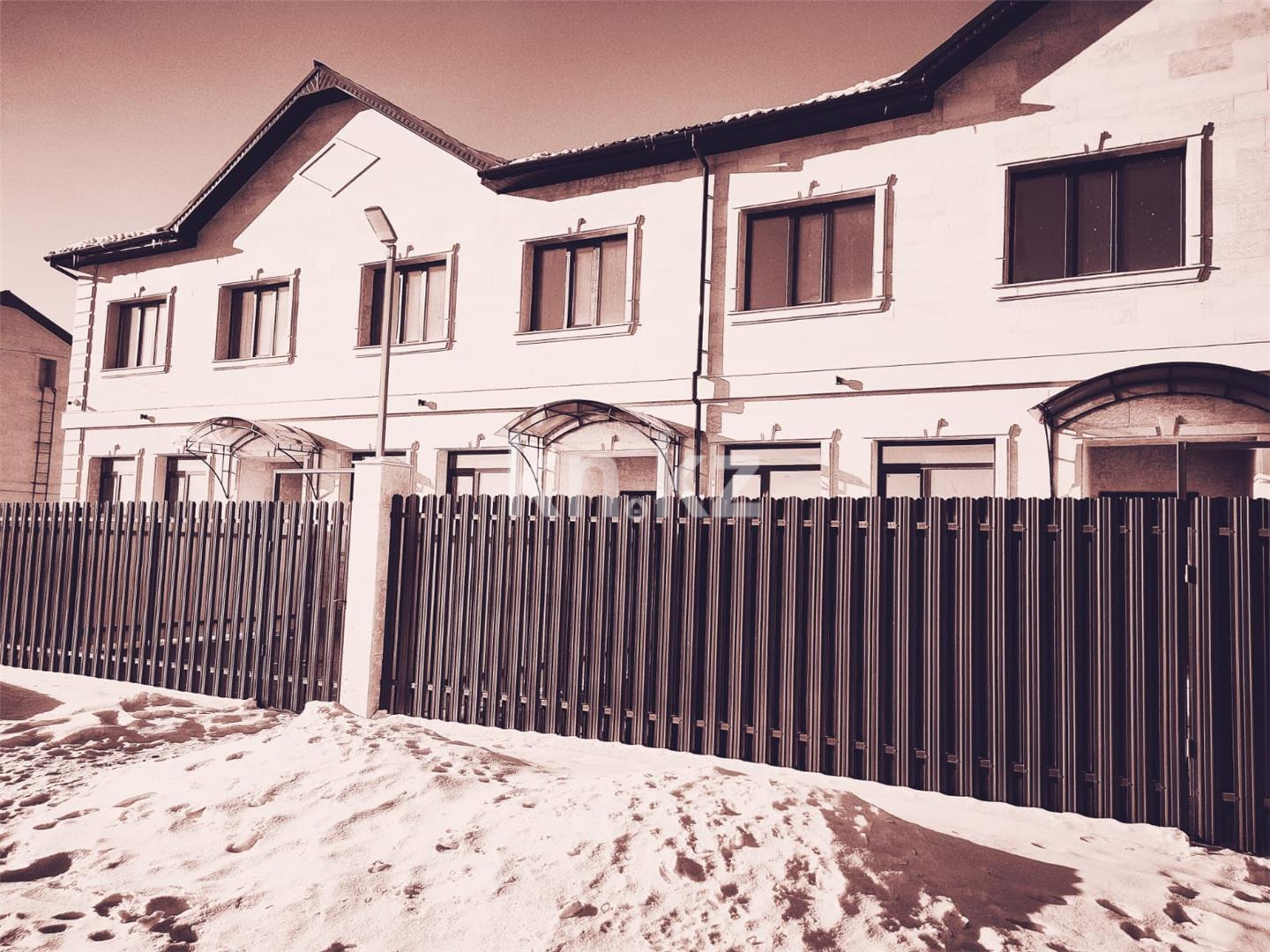 Продажа 4-комнатного дома, 145 м², ул. Ермекова - Продажа домов, коттеджей в Казахстане фото 2 из 24