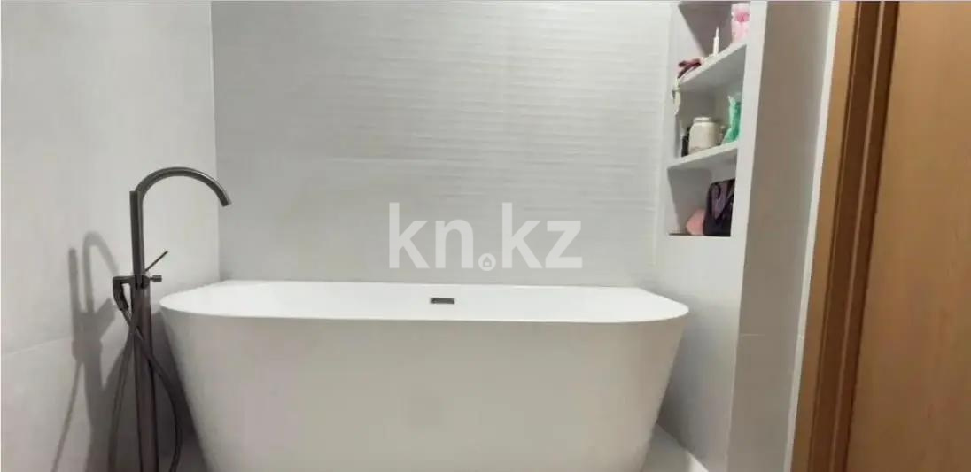 Продажа 4-комнатной квартиры, 120 м² в Астане - фото 3
