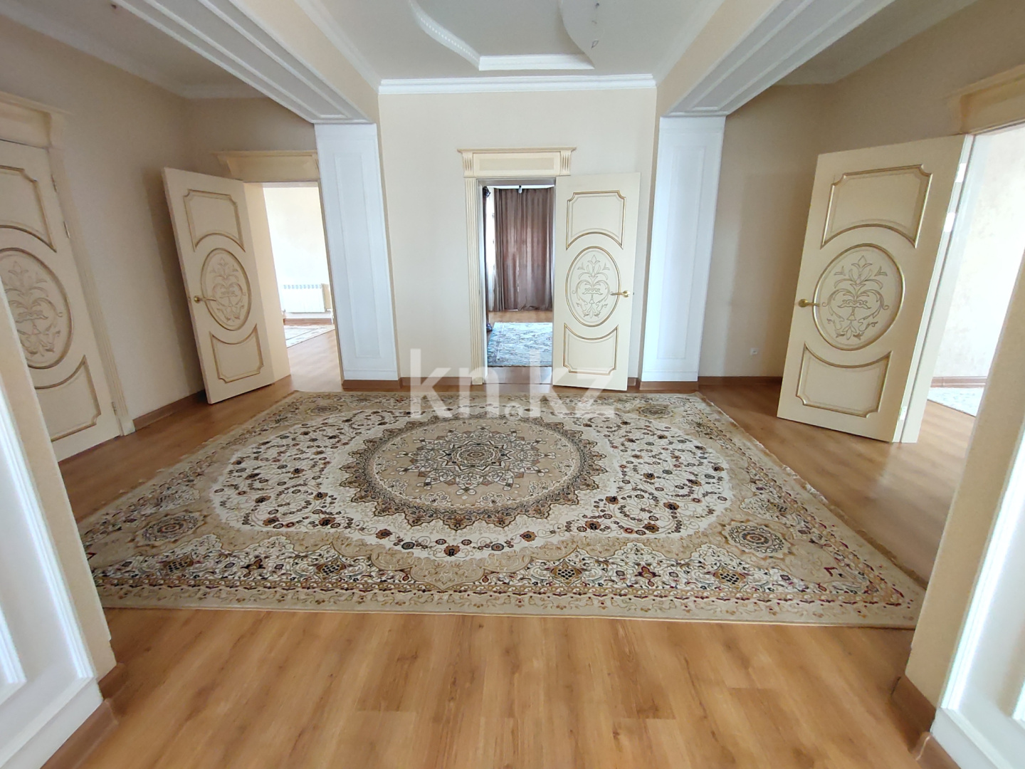 Продажа 9-комнатного дома, 629 м² - Продажа домов, коттеджей в Караганде фото 13 из 34