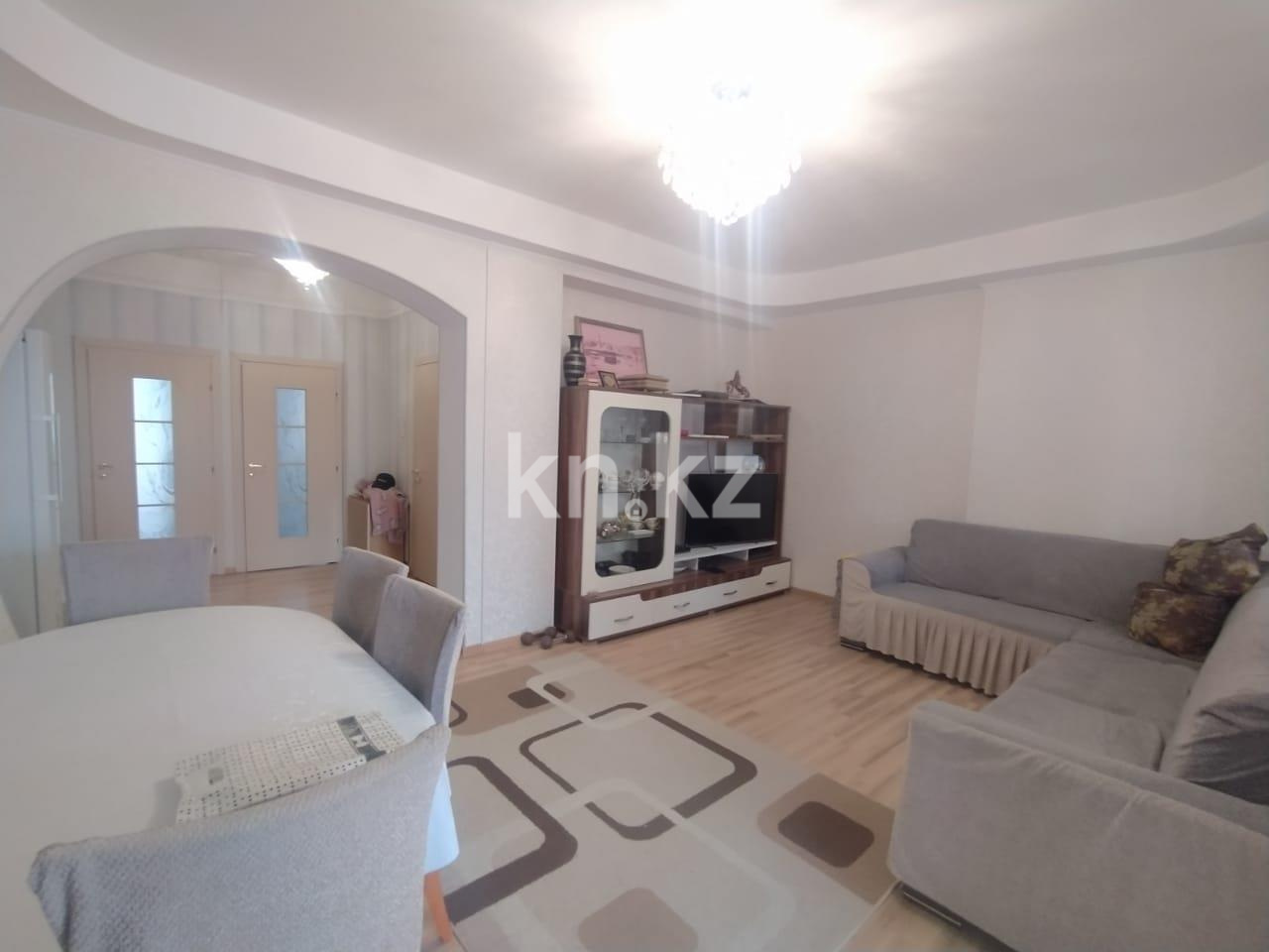 Продажа 3-комнатной квартиры, 83 м², ул. Терешковой - Продажа квартир в Караганде фото 4 из 32