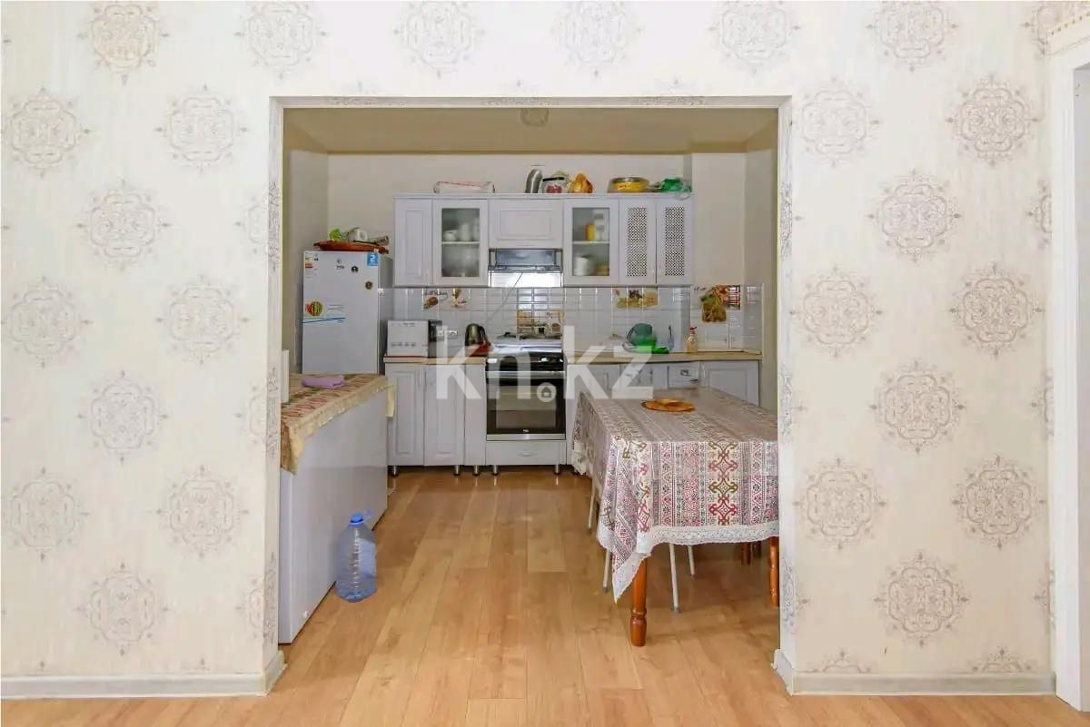 Продажа 2-комнатной квартиры, 65.3 м², ул. Кордай, дом  81 в Астане - фото 3