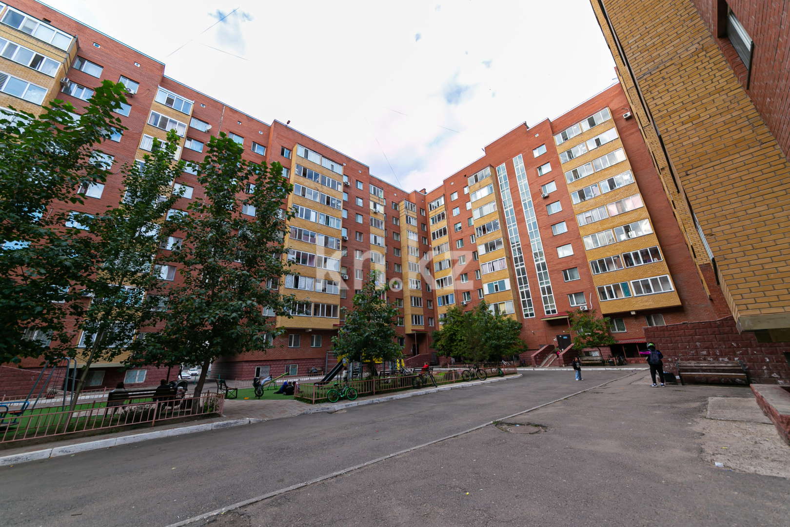 Продажа 2-комнатной квартиры, 53 м², ул. Куйши Дина, дом  28 в Астане - фото 11