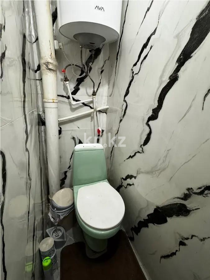 Продажа 3-комнатной квартиры, 48 м², мкр-н 16, дом  2 - Продажа  трехкомнатных квартир в Караганде с фото фото 5 из 6