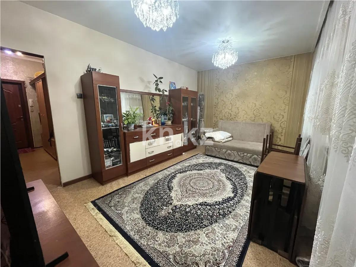 Продажа 3-комнатной квартиры, 69 м², ул. Толе би, дом  221 - Продажа квартир в Алматы фото 1 из 6