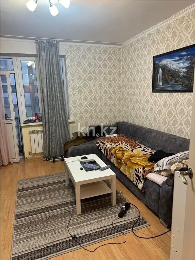 Продажа 3-комнатной квартиры, 63 м², ул. Молдагалиева, дом  6 - Продажа  трехкомнатных квартир в Астане без посредников с фото фото 1 из 6