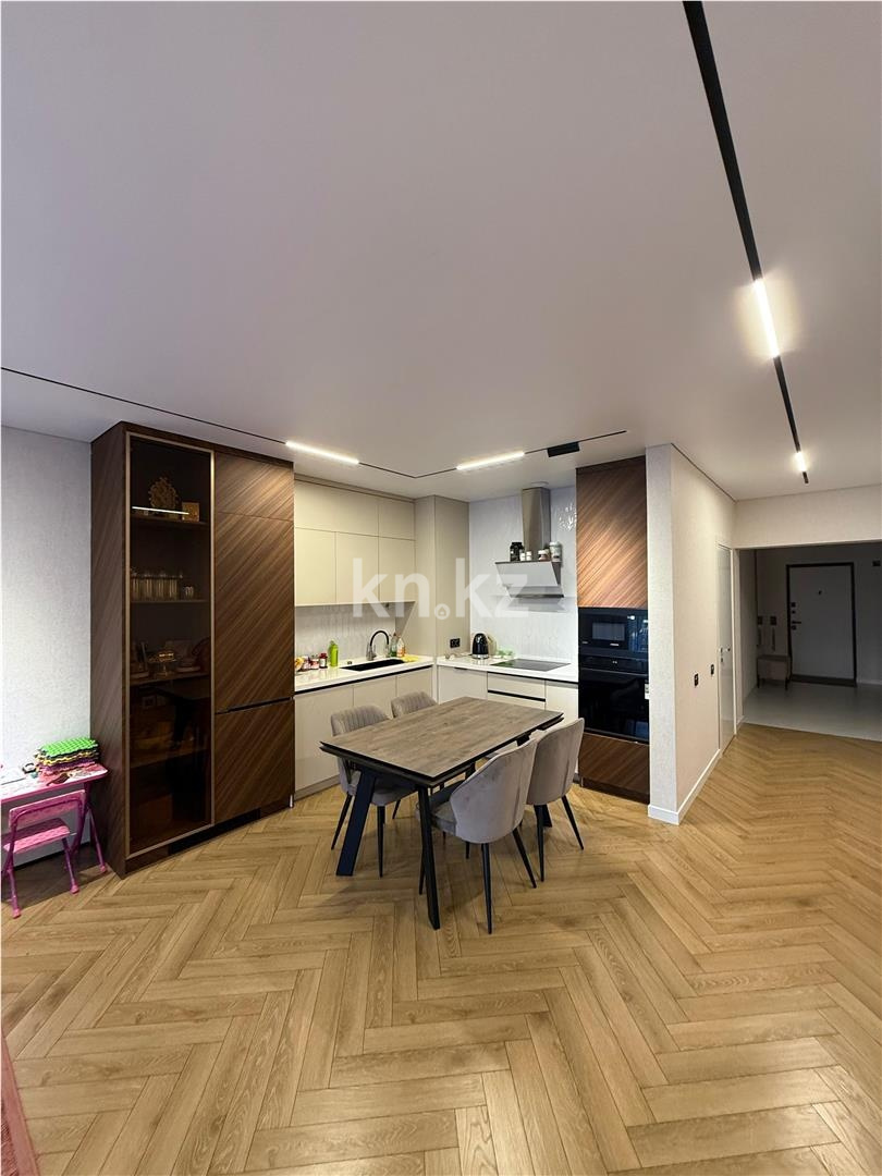 Продажа 2-комнатной квартиры, 65 м² - Продажа двухкомнатных квартир в кирпичном доме в Караганде фото 3 из 11