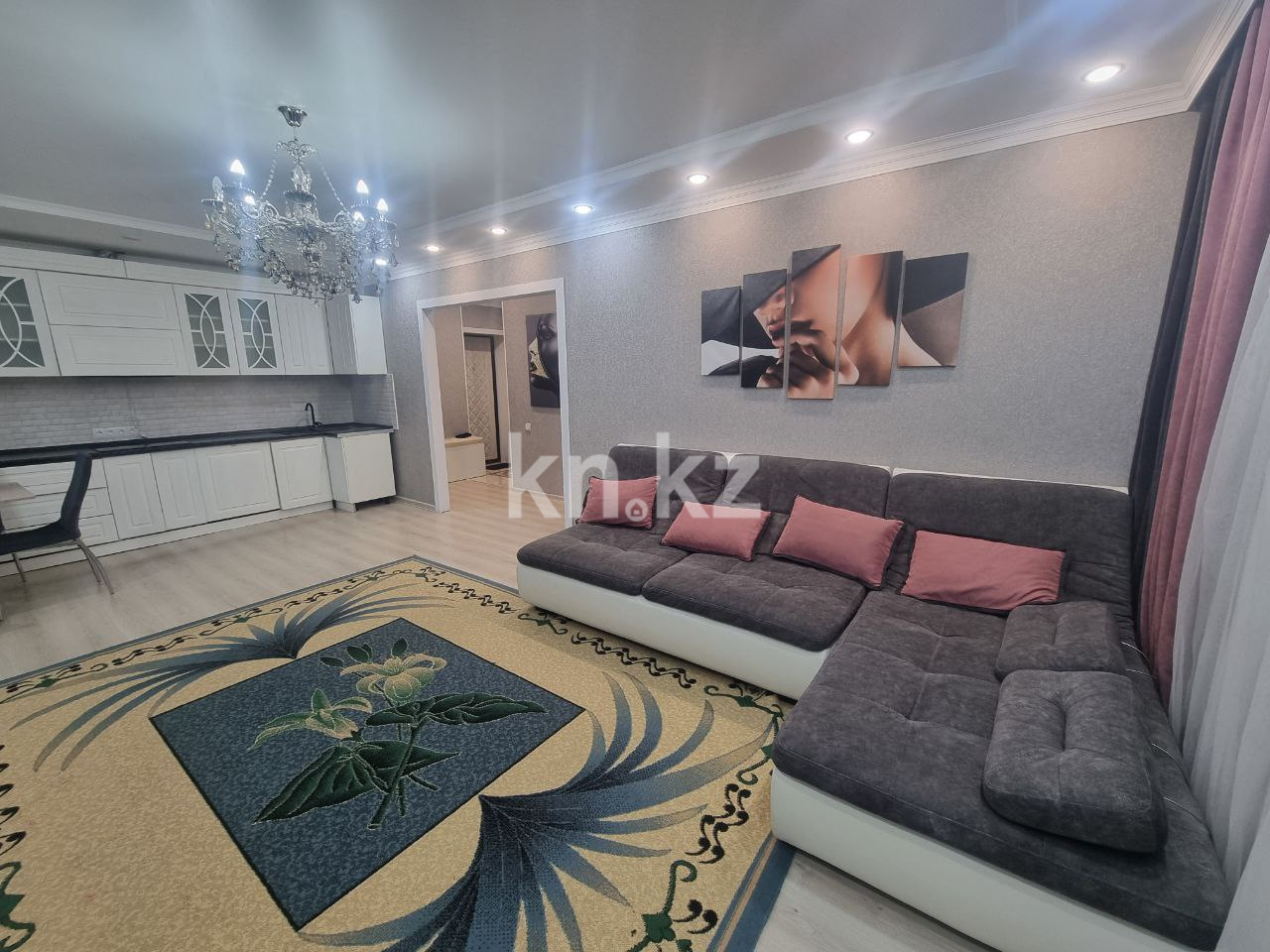 Продажа 3-комнатной квартиры, 72 м² в Караганде