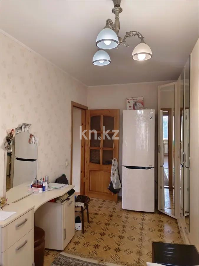 Продажа 4-комнатной квартиры, 75 м², ул. Рыскулова, дом  23 - Продажа  четырехкомнатных квартир в Караганде фото 3 из 5