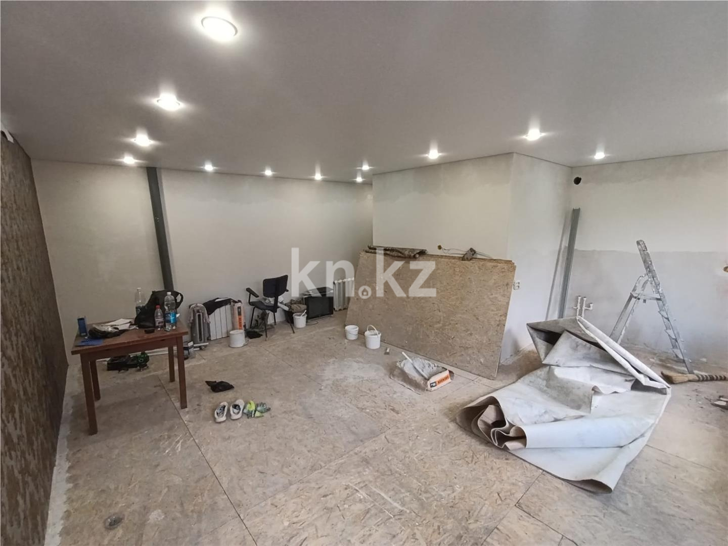 Продажа 1-комнатной квартиры, 30 м² - Продажа баз, складов и промышленной недвижимости в Темиртау фото 2 из 5