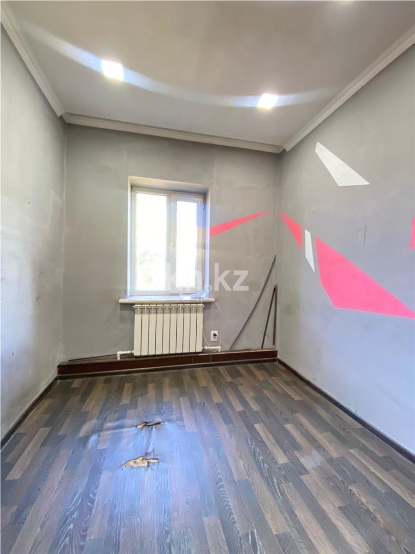 Продажа 4-комнатного дома, 84.7 м² - Продажа домов, коттеджей на Юго-Востоке Караганды - страница 2 фото 8 из 23