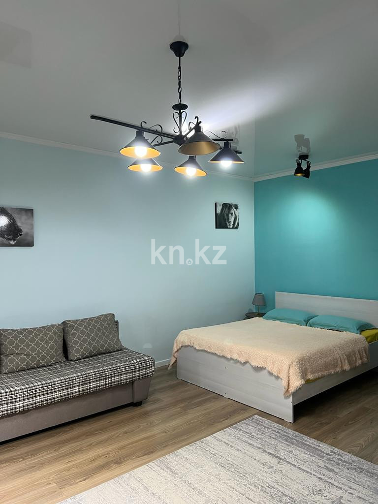 Аренда 1-комнатной квартиры посуточно, 50 м², ул. Навои, дом  208/8 - ул. Торайгырова - Аренда  однокомнатных квартир посуточно в Алматы фото 3 из 10