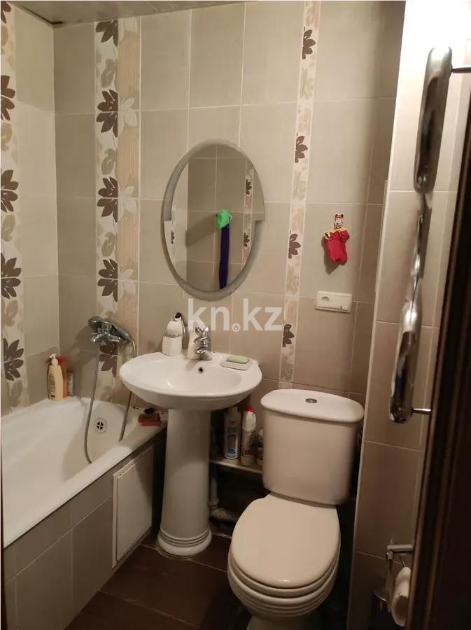 Продажа 3-комнатной квартиры, 59 м², мкр-н 9, дом  13 в Алматы - фото 5