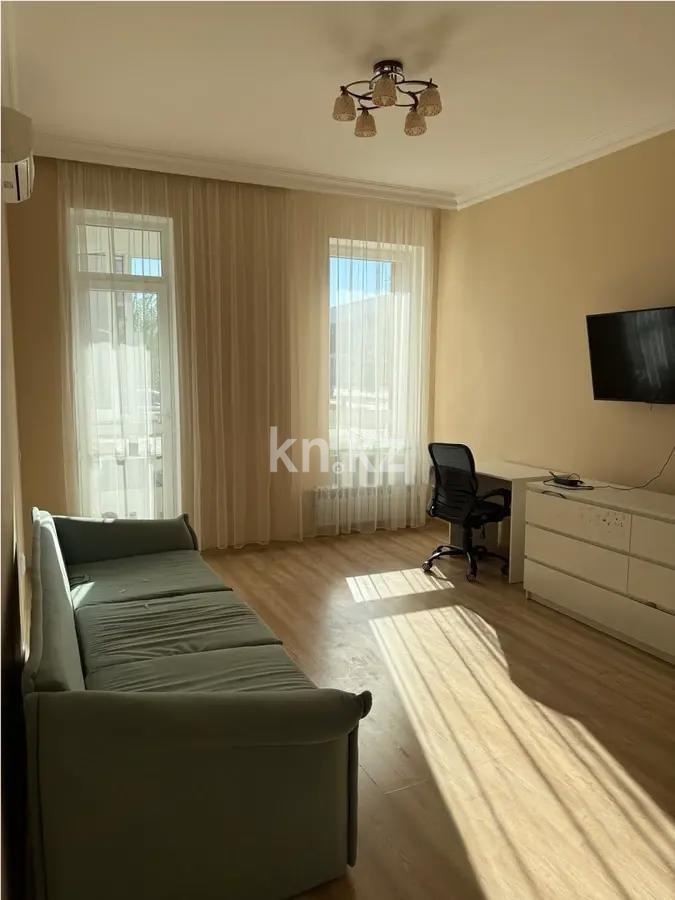 Продажа 2-комнатной квартиры, 60.8 м², пр. Кабанбай батыра, дом  60/4 в Астане