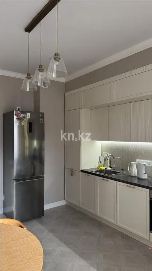Продажа 3-комнатной квартиры, 118 м², мкр-н Мамыр-1, дом  26/1 - Продажа квартир в Алматы фото 1 из 4