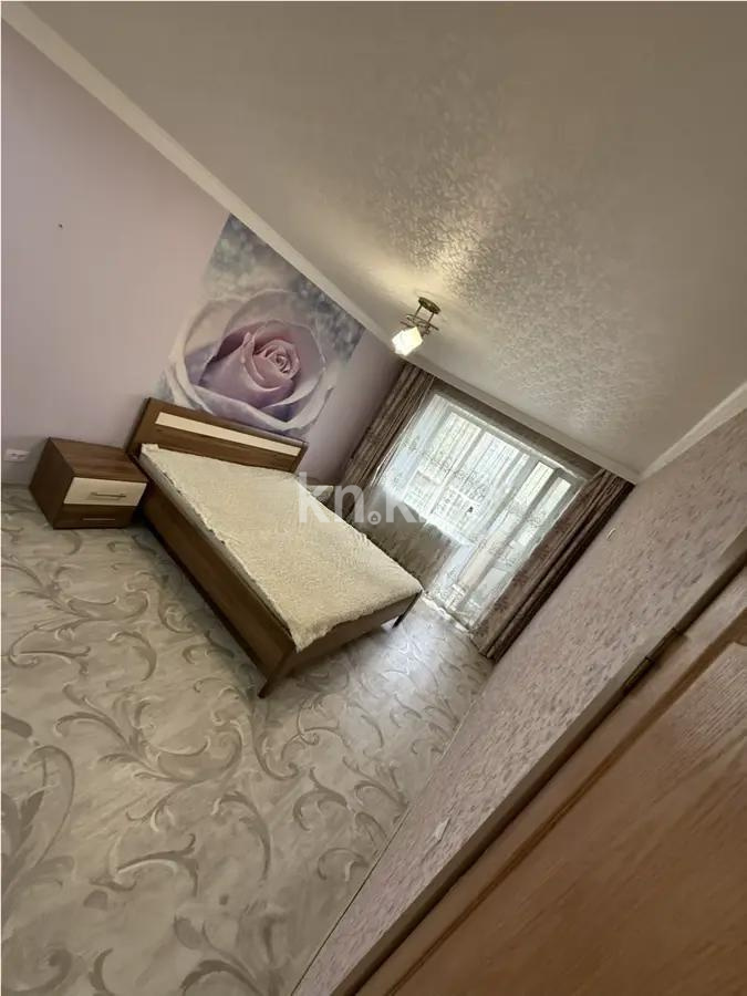 Продажа 3-комнатной квартиры, 60 м², мкр-н 23, дом  8 в Караганде - фото 3