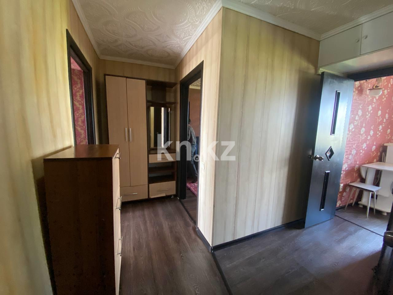 Продажа 2-комнатной квартиры, 48 м², мкр-н 23, дом  13 в Караганде - фото 4