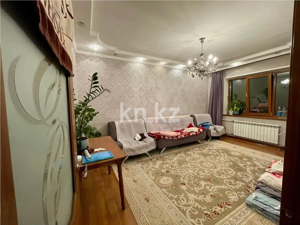 Продажа 3-комнатной квартиры, 65.1 м², мкр-н Аксай-2, дом  60 - Продажа квартир в Алматы фото 1 из 5