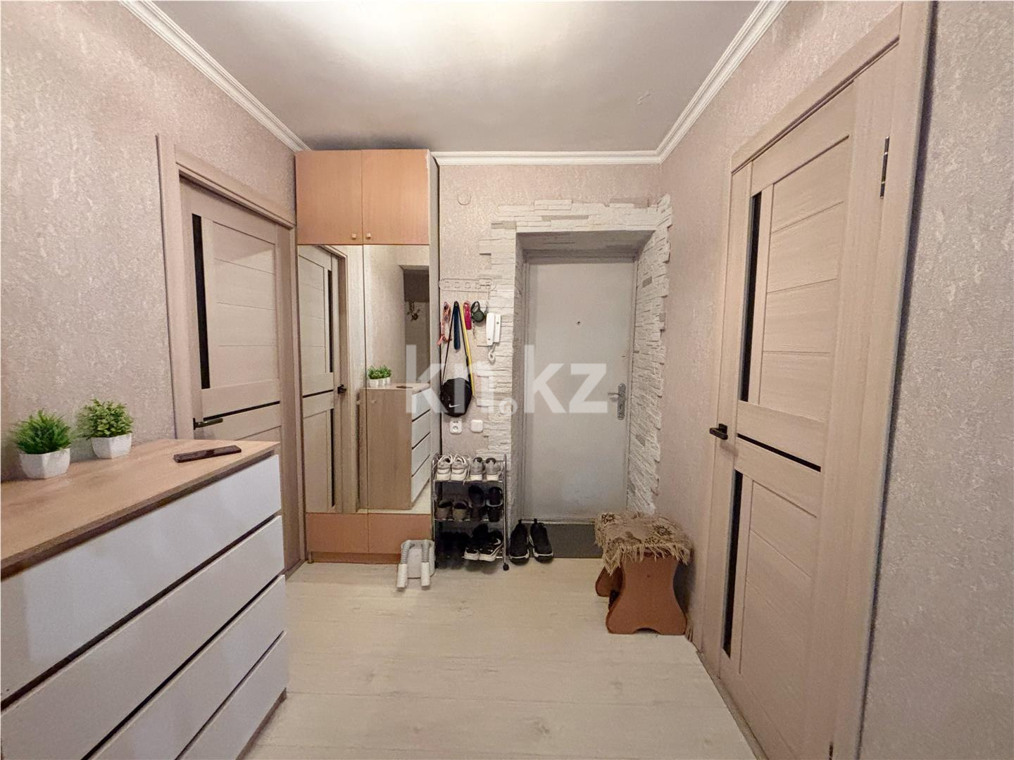 Продажа 3-комнатной квартиры, 65 м², ул. Крылова, дом  38 - Продажа квартир в Караганде фото 11 из 15