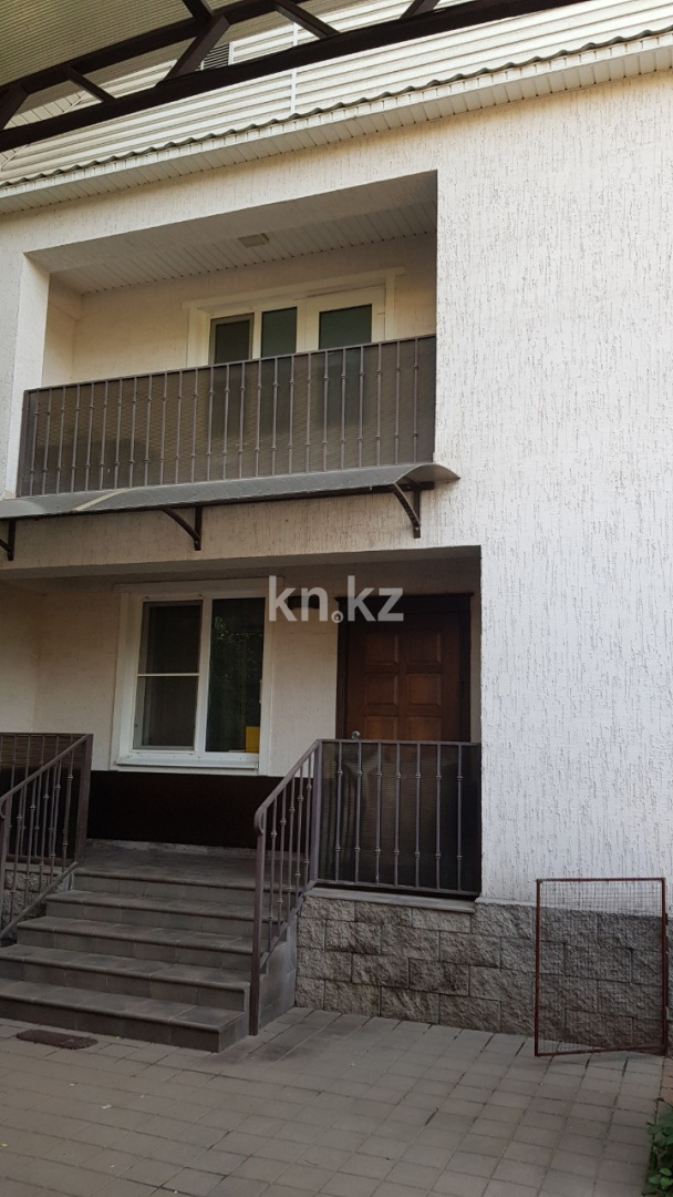 Продажа 6-комнатного дома, 239 м², ул. Басенова - Продажа домов и коттеджей в Алматы фото 21 из 23