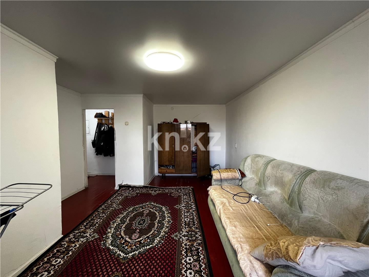 Продажа 1-комнатной квартиры, 30 м², мкр-н 16, дом  2а - Продажа  однокомнатных квартир в Караганде с фото фото 2 из 7