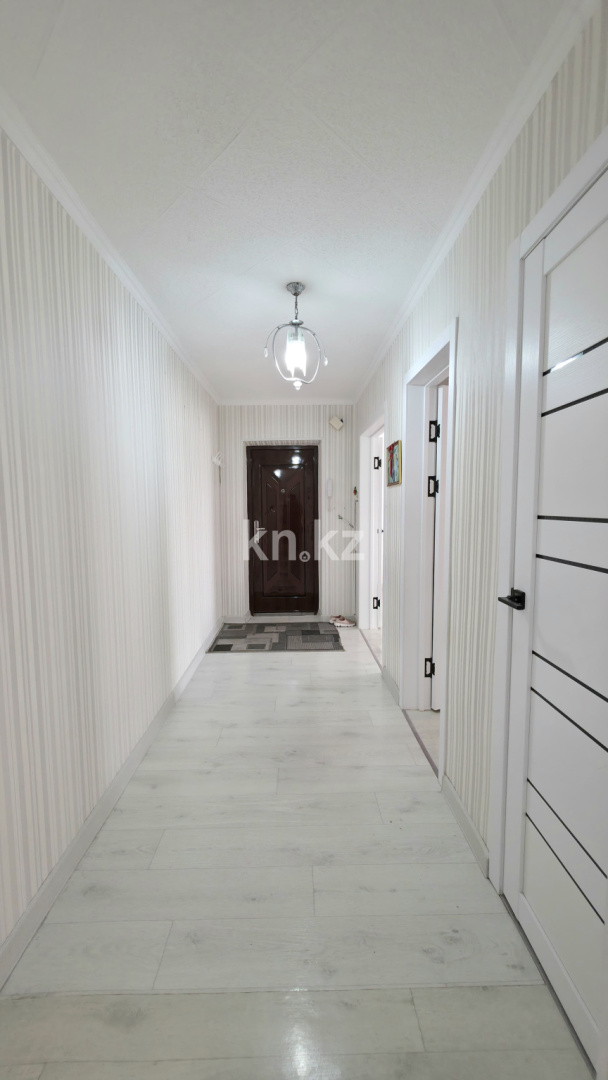 Продажа 3-комнатной квартиры, 61.2 м² - Продажа трехкомнатных квартир в Караганде - страница 2 фото 7 из 16