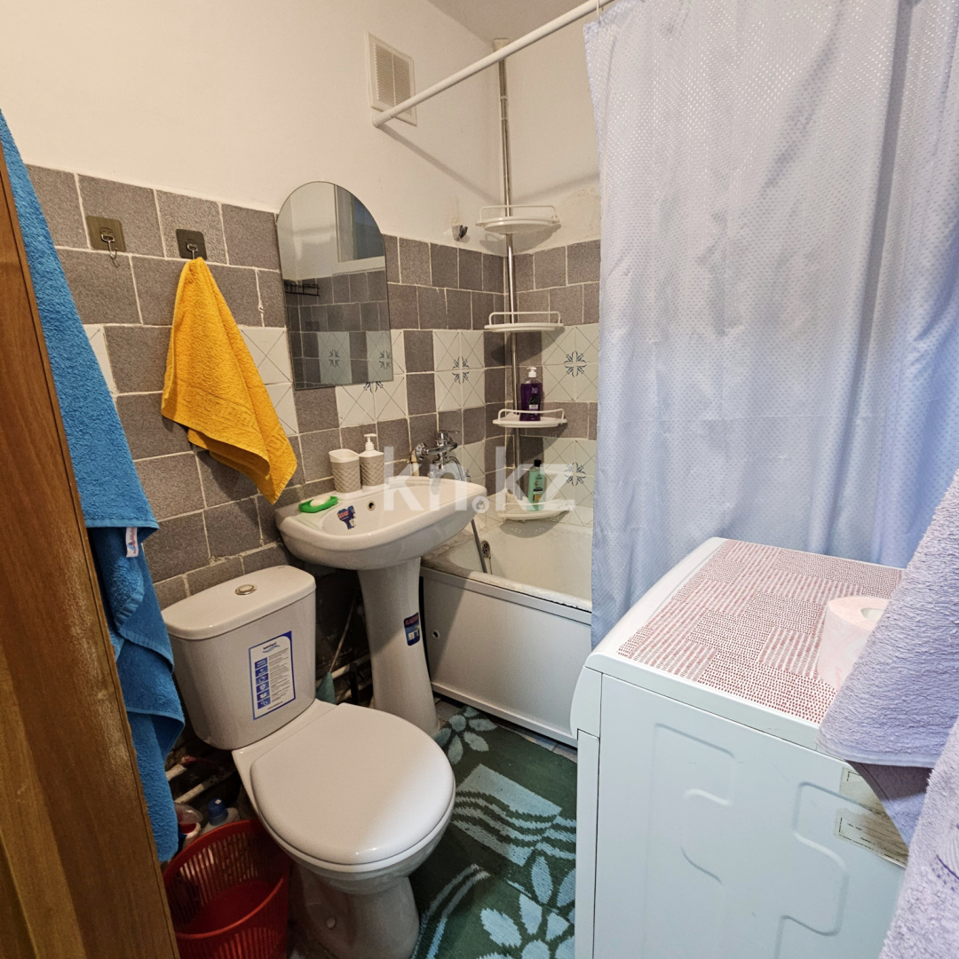 Аренда 2-комнатной квартиры посуточно, 42 м² - Аренда двухкомнатных квартир посуточно в Алматы фото 13 из 18
