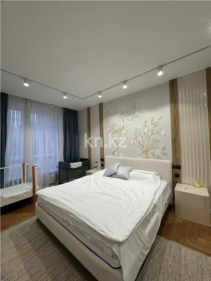 Продажа 4-комнатной квартиры, 139 м², ул. Достык, дом  1а в Астане - фото 2