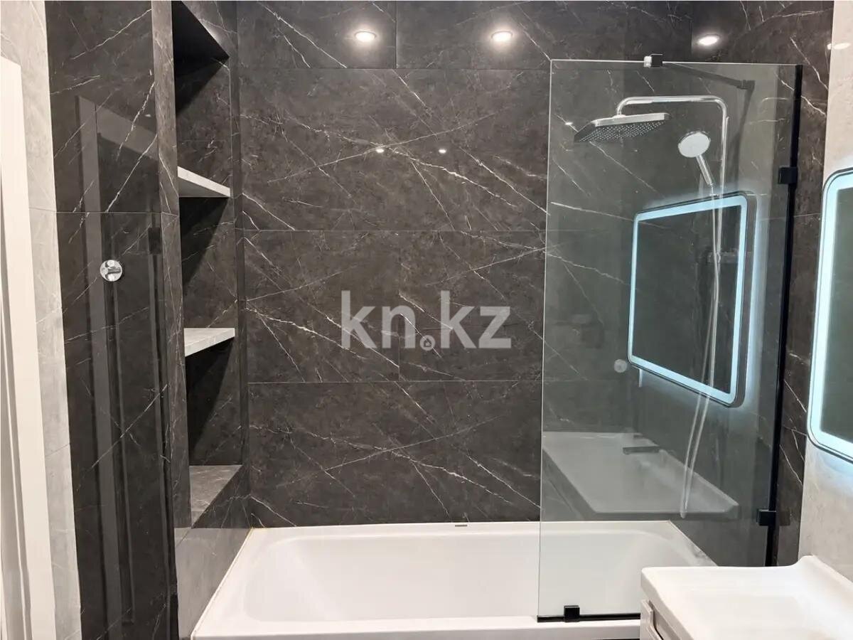 Продажа 2-комнатной квартиры, 90 м² в Алматы - фото 4