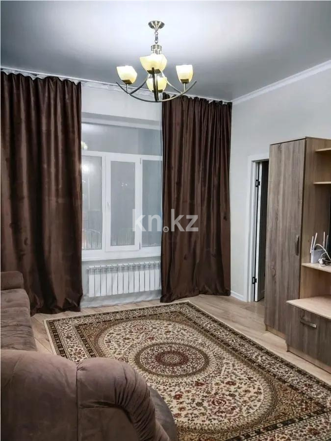 Продажа 3-комнатной квартиры, 65 м², ул. Гапеева, дом  15/1 - Продажа  трехкомнатных квартир в новостройках Караганды без посредников фото 1 из 7